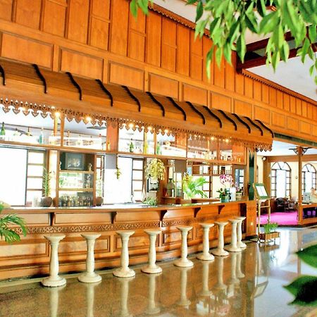 Royal Twins Palace Hotel Паттайя Экстерьер фото