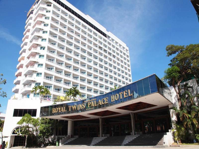 Royal Twins Palace Hotel Паттайя Экстерьер фото